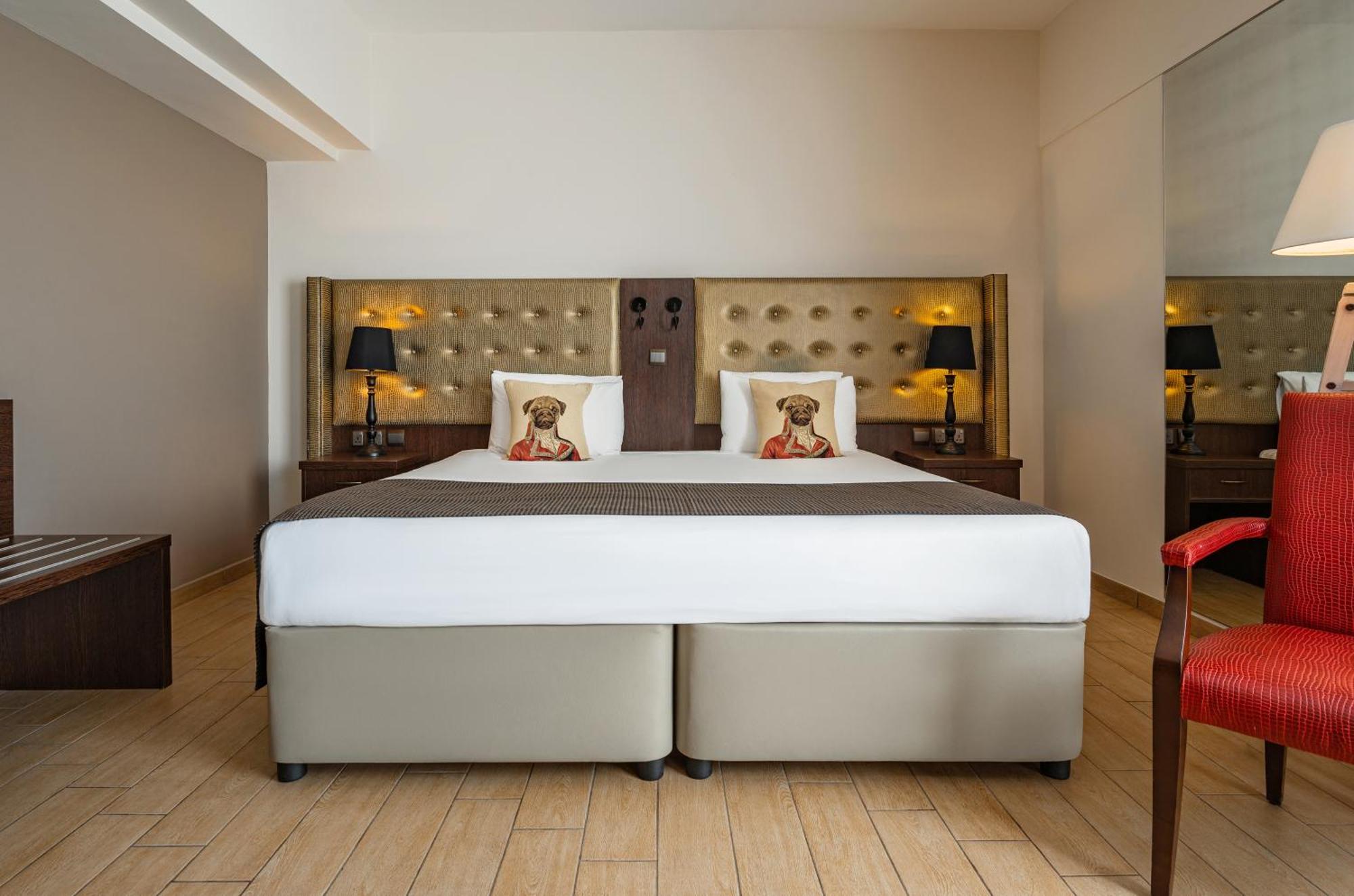 Hotel Ax The Victoria 4*
