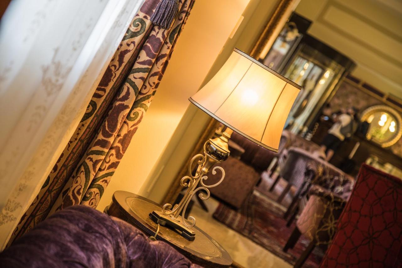 Ax The Victoria Hotel 4*